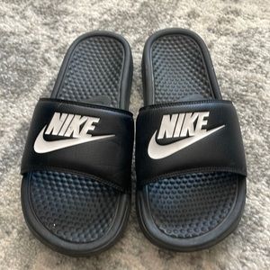 Nike slides
